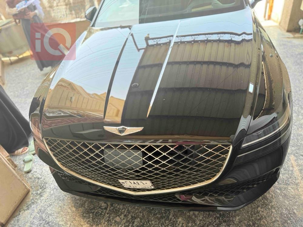 جنسس G80